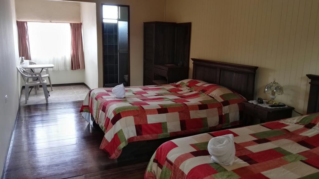 Hotel Las Brumas Cartago Ngoại thất bức ảnh