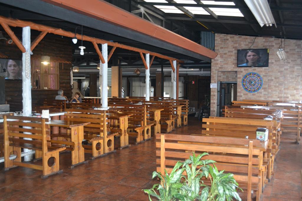 Hotel Las Brumas Cartago Ngoại thất bức ảnh
