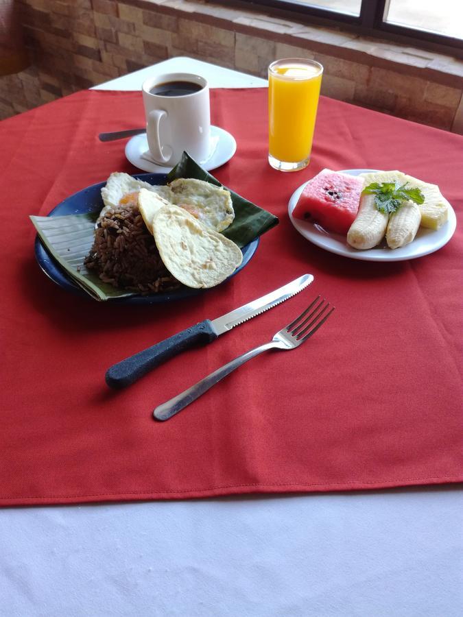 Hotel Las Brumas Cartago Ngoại thất bức ảnh