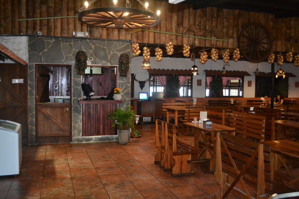 Hotel Las Brumas Cartago Ngoại thất bức ảnh
